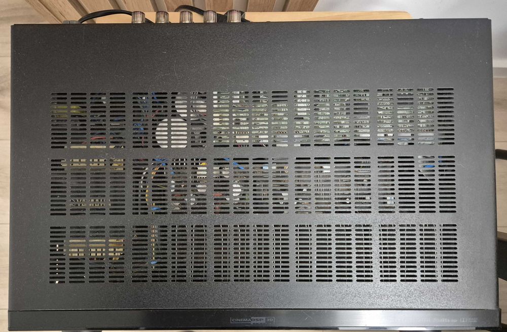 Amplituner Yamaha RX-S600