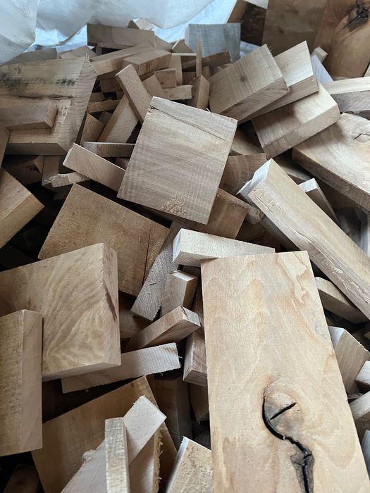 Сухі букові дрова