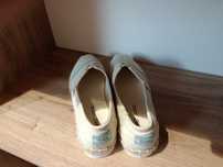Buty na sprzedaż
