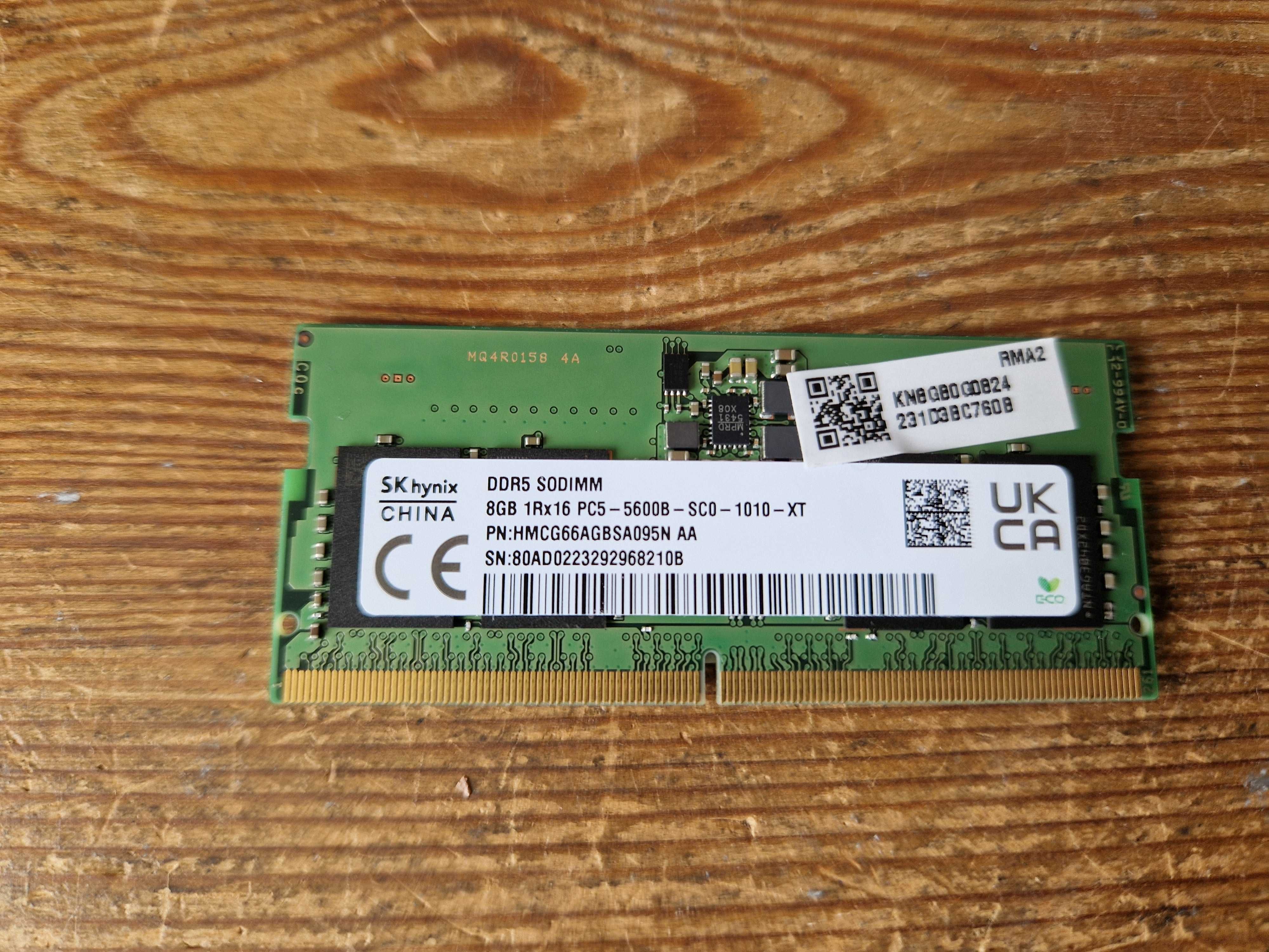 Pamięć RAM DDR5 SK Hynix HMCG66AGBSA092N AA 8 GB (3032)