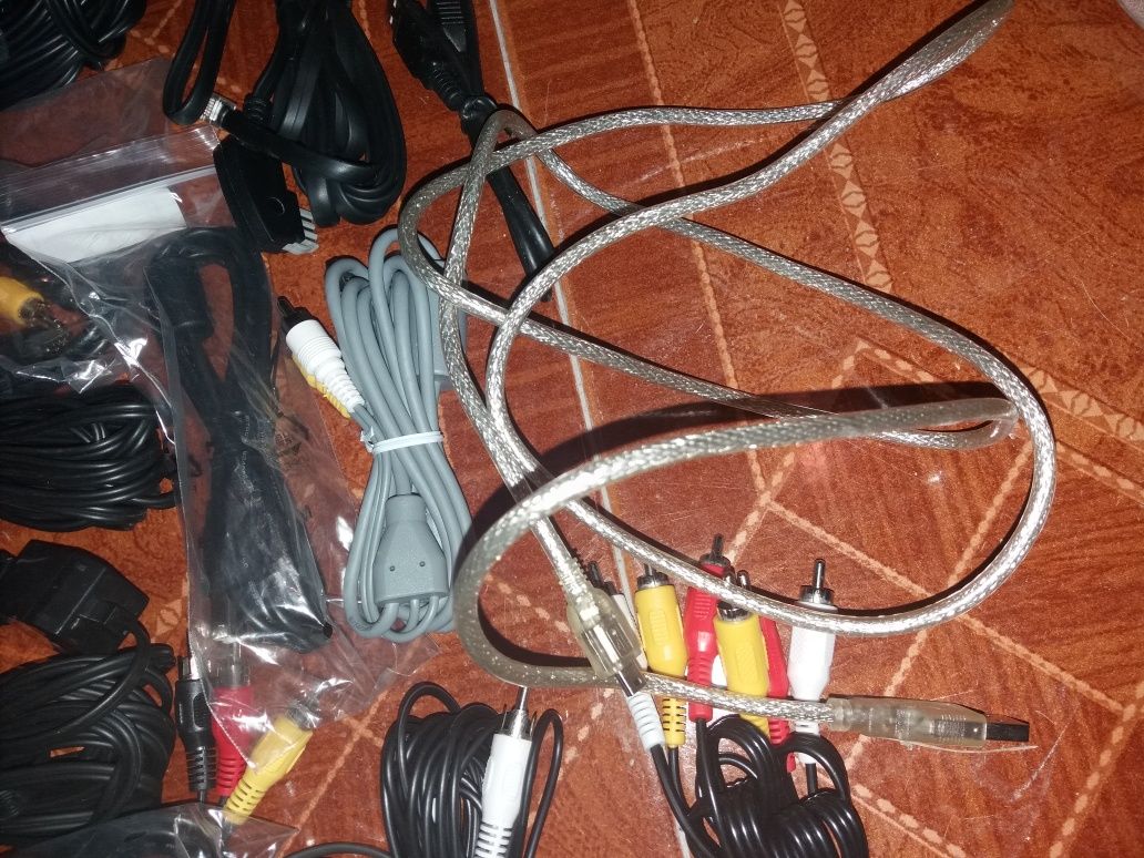 Kable USB, analogowe, cyfrowe