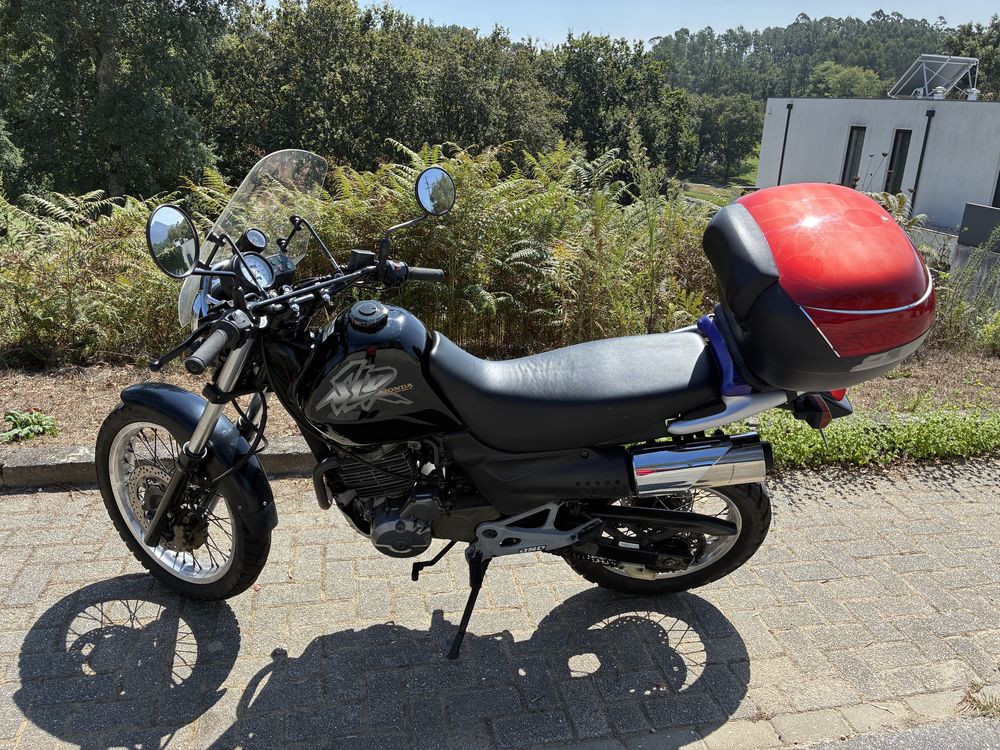 Honda slr 650  Carta A2 Vigor Dominator