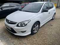 Hyundai I30 1,4 benzyna 109km 2011
