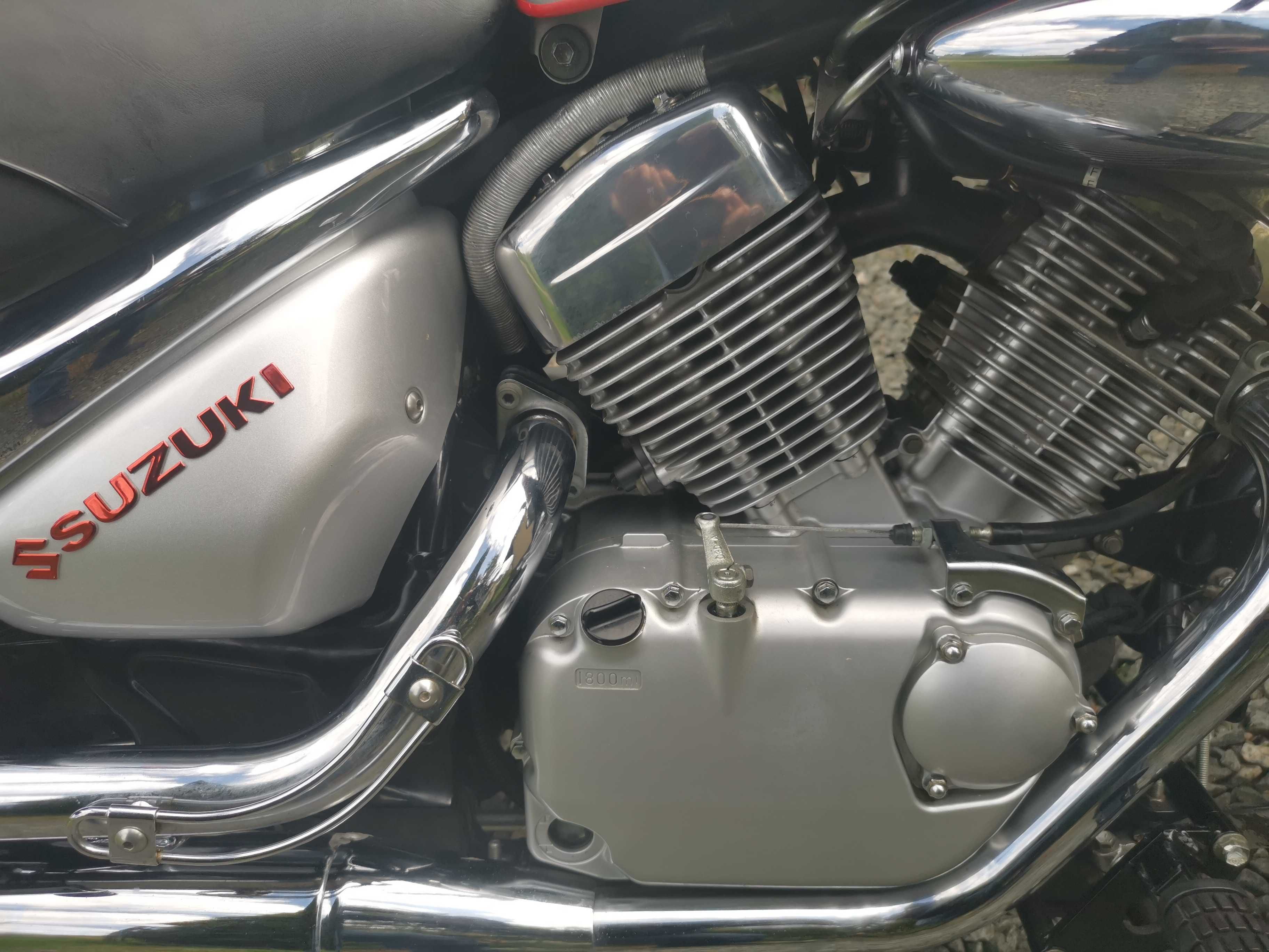 Suzuki Intruder VL 125 (konkurent Honda shadow i Yamaha Drag star)