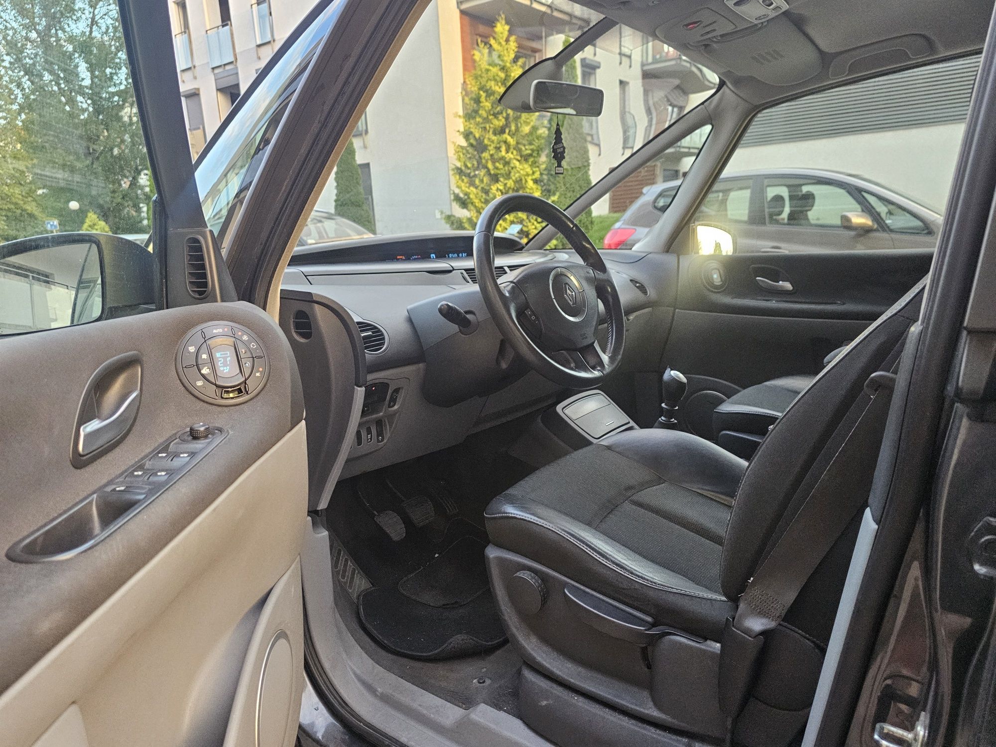Renault Espace IV  1.9 DCi 115KM 215 tyś km! Nowy Rozrząd 7 osób