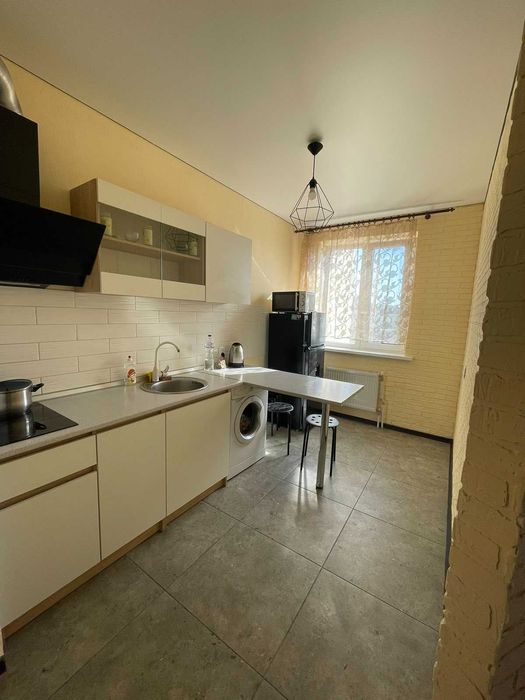 Посуточно 2х-я СВЕТ НЕ ОТКЛЮЧАЮТ,Куяльник,обл.больница,парков