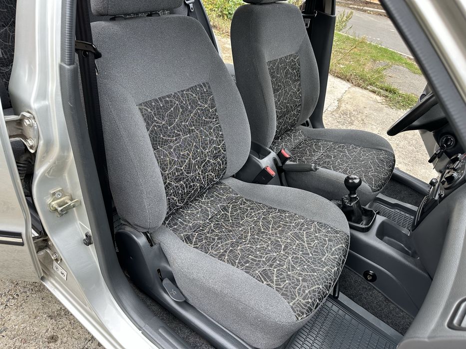 Продам DAEWOO LANOS//SE/ газ/бенз 1.5 опель в макс комплектации!