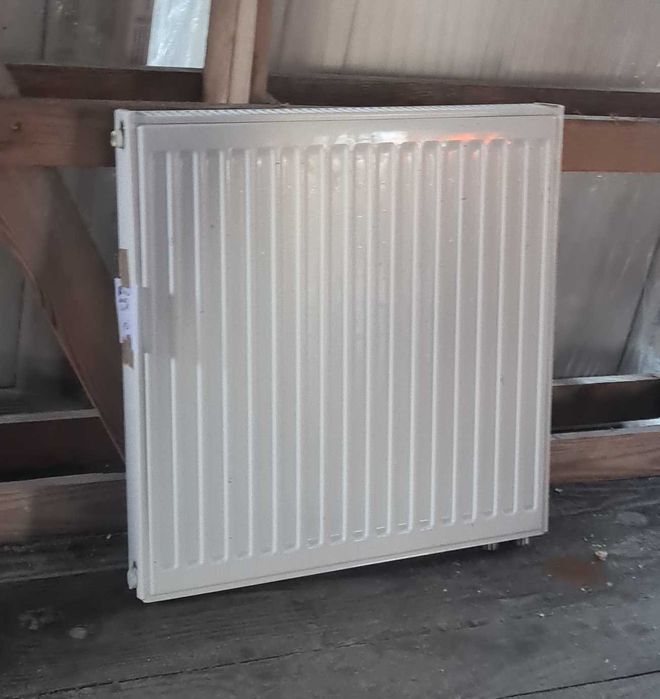 Grzejnik Używany 60x60 C11 / CV11