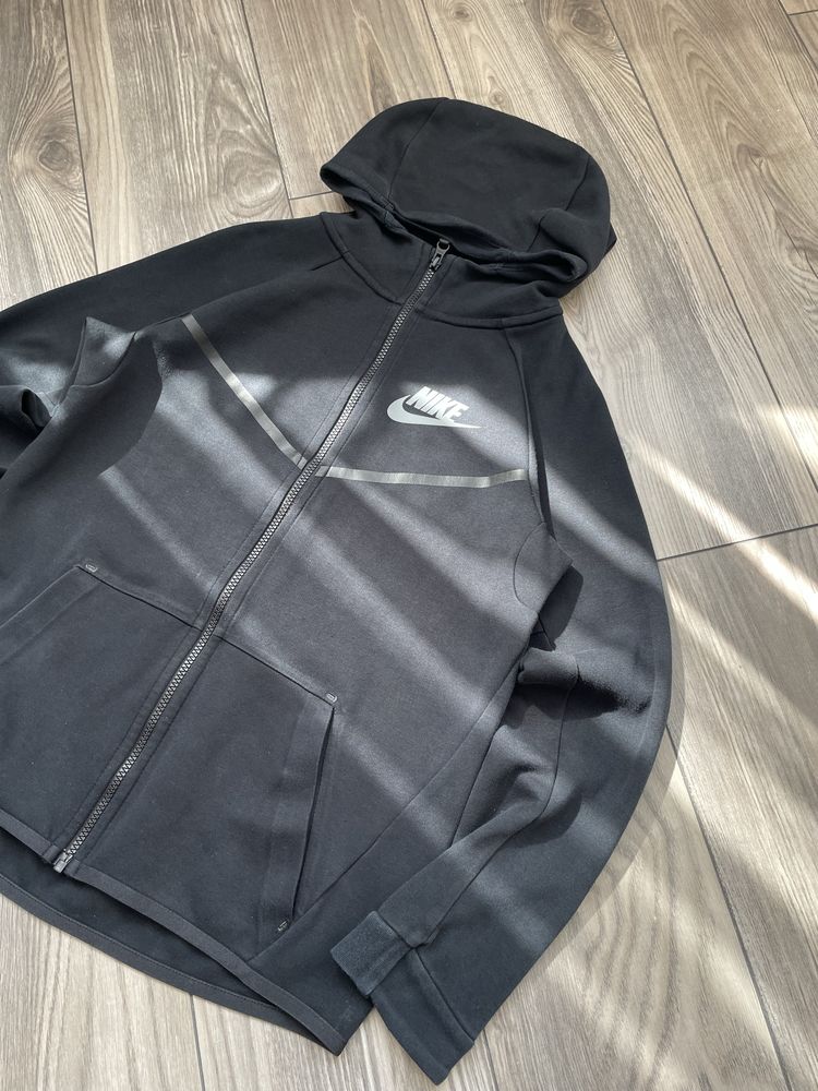 Кофта/зіпка/зіп-худі nike tech fleece XS-S (оригінал)