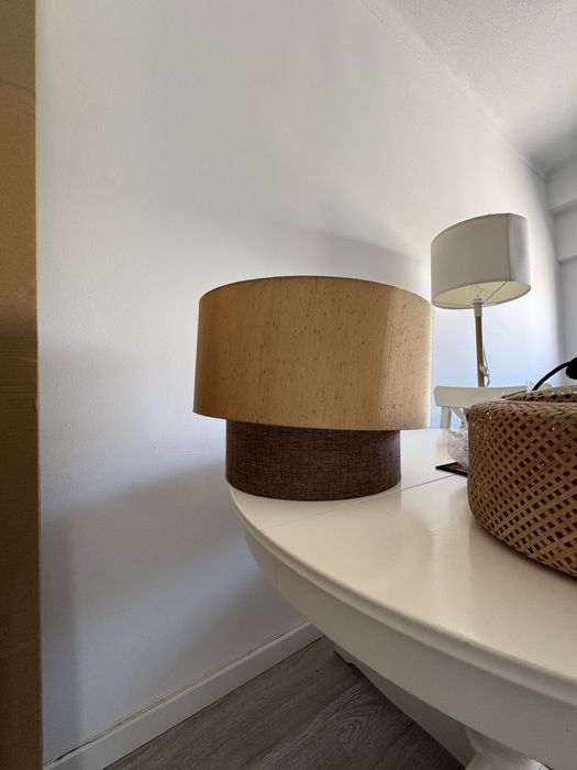 Abajur Castanho Gato Preto