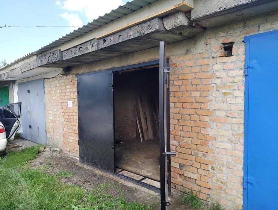 ПРОДАЖ - гараж НОВОМИРГОРОД-(Виноградівка), біля центру міста