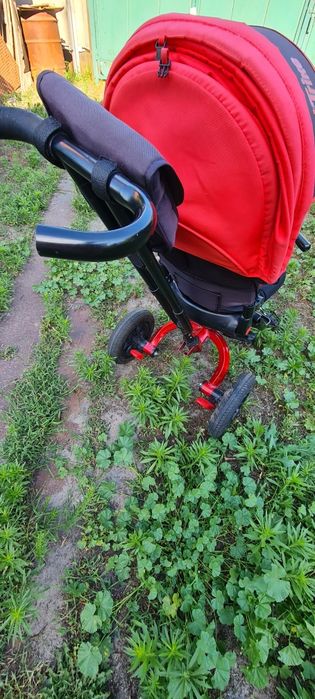 Велосипед з батьківською ручкою Best Trike