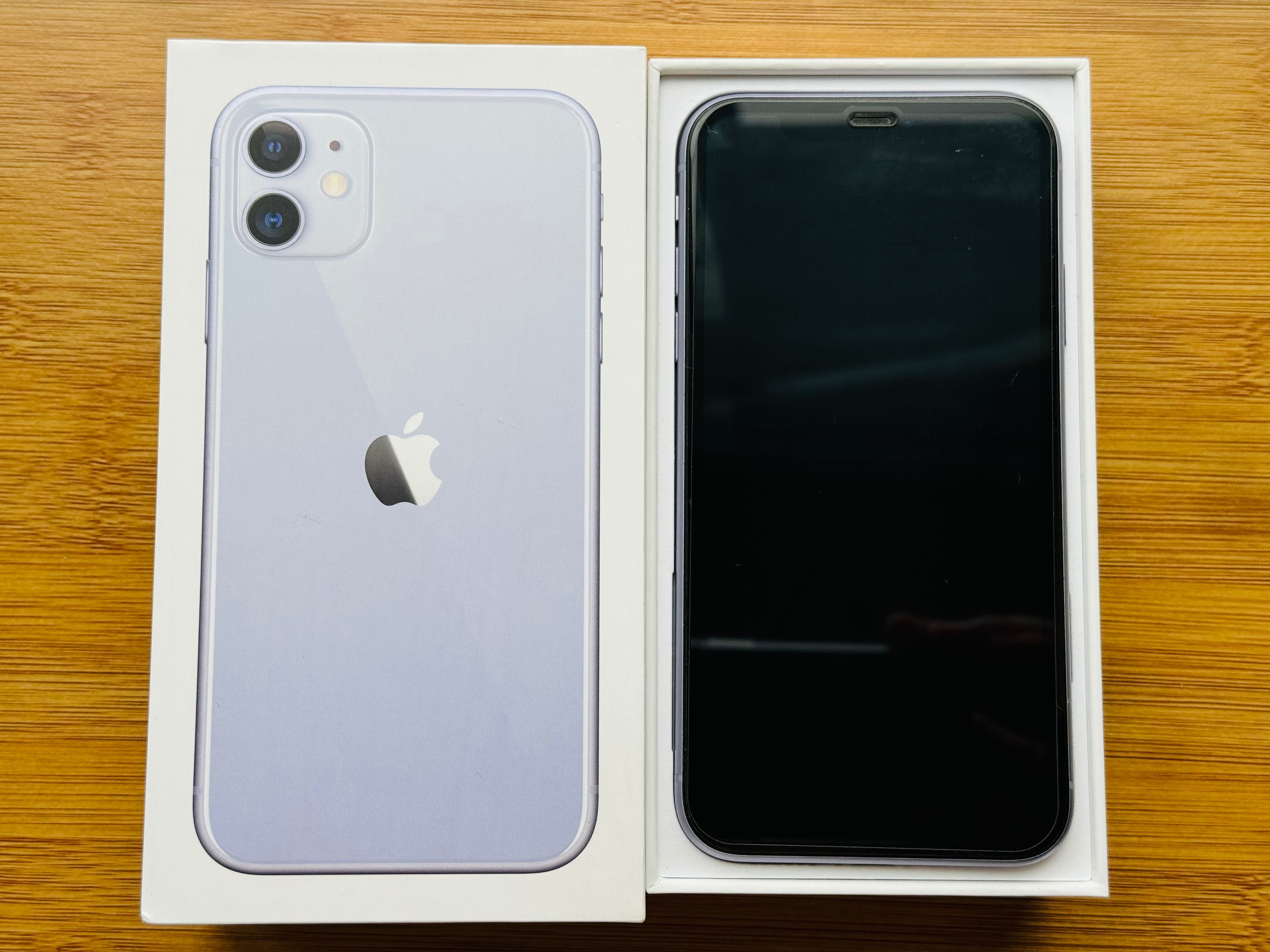 Телефон iPhone 11