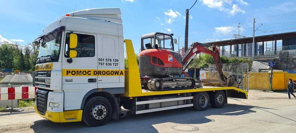 Transport maszyn do 15 ton, laweta z wciągarką