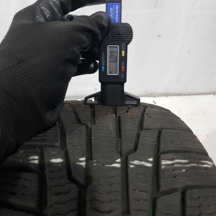 Комплект Nokian Nordman RS2 185/65 R15 92R XL Б/У 6 мм