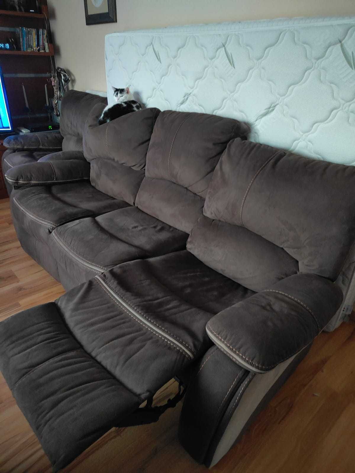 Zestaw relaksacyjny - sofa + dwa fotele