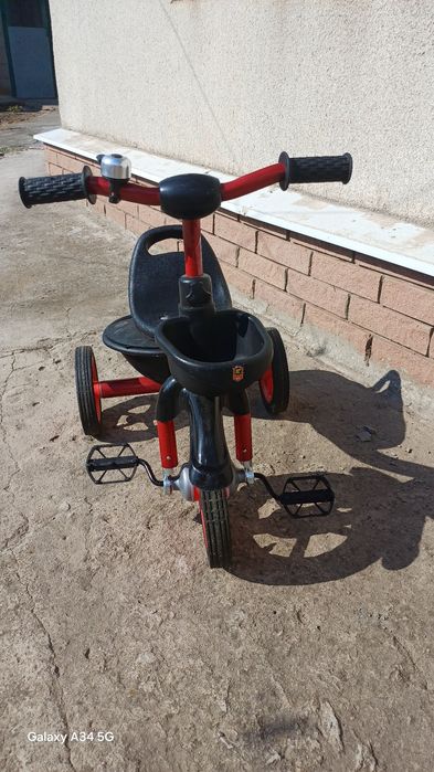 Дитячий велосипед