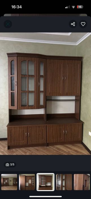 Меблі для вітальні , в гарниму стані