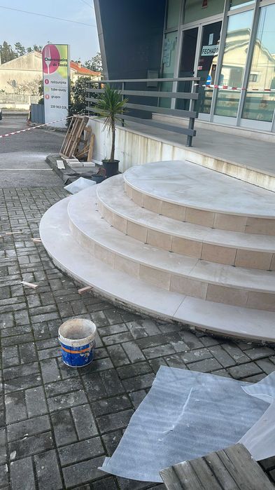 Construtor civil de alto nível