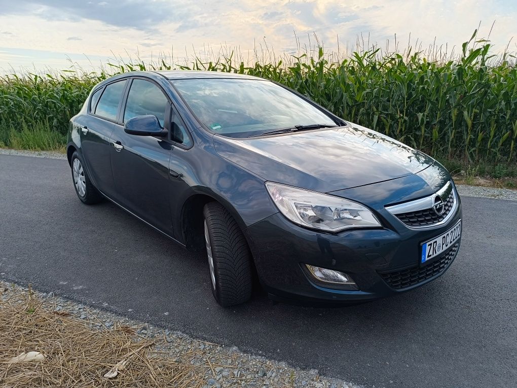 #*Opel_Astra*J*2010rok*Niemcy*1.4_benzyna*#