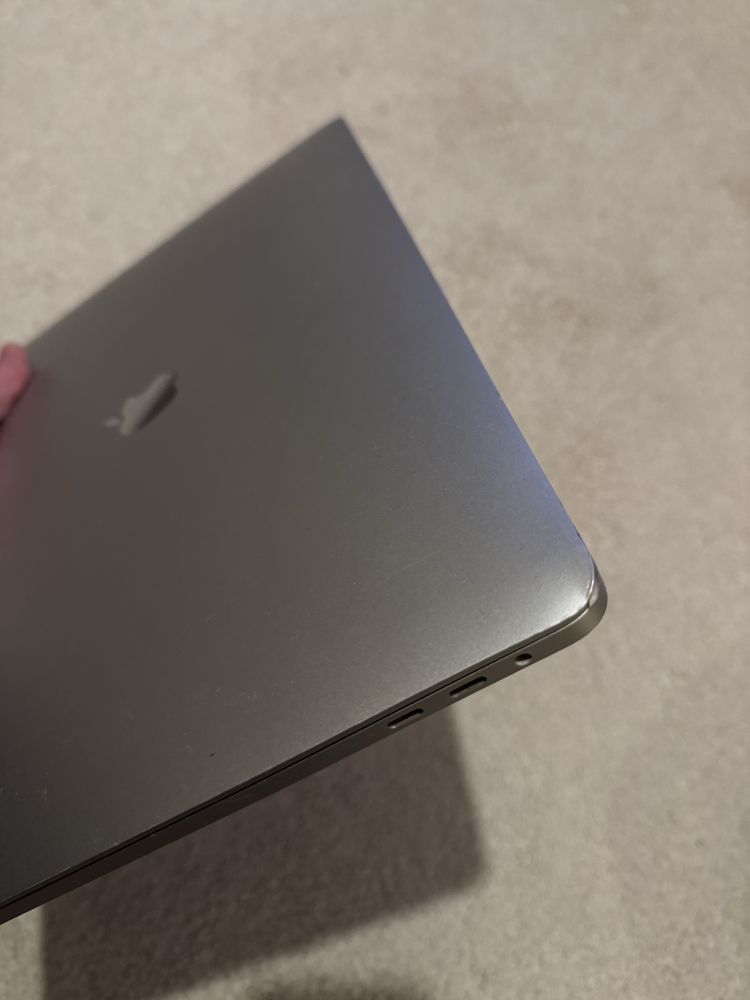 Macbook Pro 2019