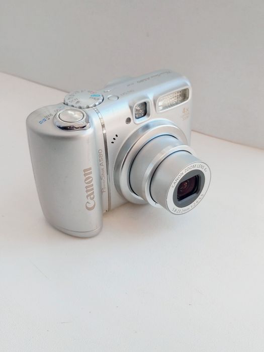 Цифровой фотоаппарат Canon PowerShot A580.