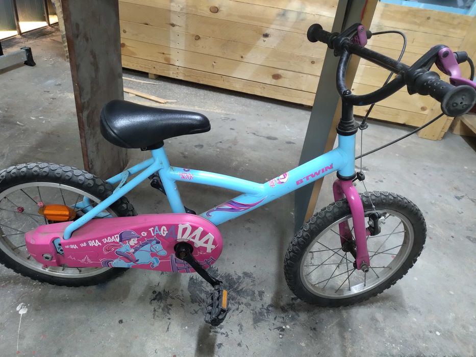 Bicicleta para menina com pedal