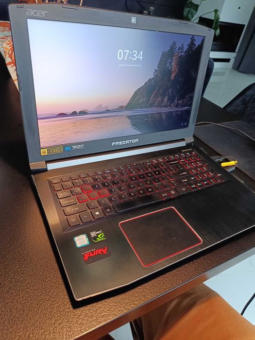 Laptop Gamingowy Acer PREDATOR GTX 1050Ti i5 8Gen SSD+HDD 16 GB RAM