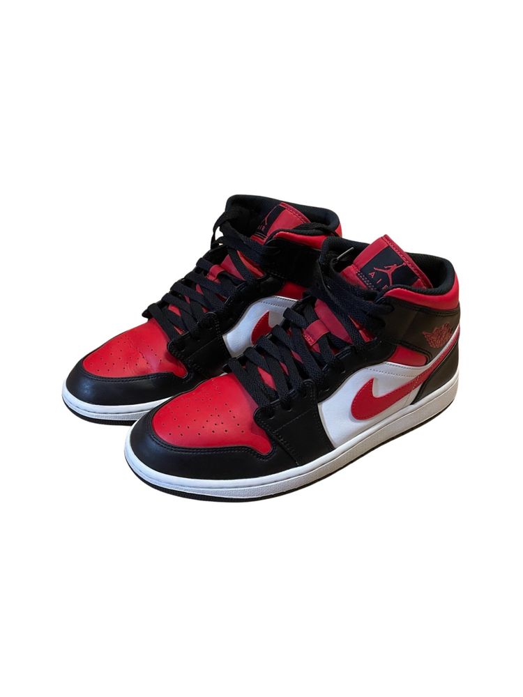 Buty Nike Air Jordan 1 Mid Black/Fire Red-White rozmiar 45