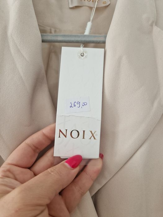 Sukienka nowa garniturowa