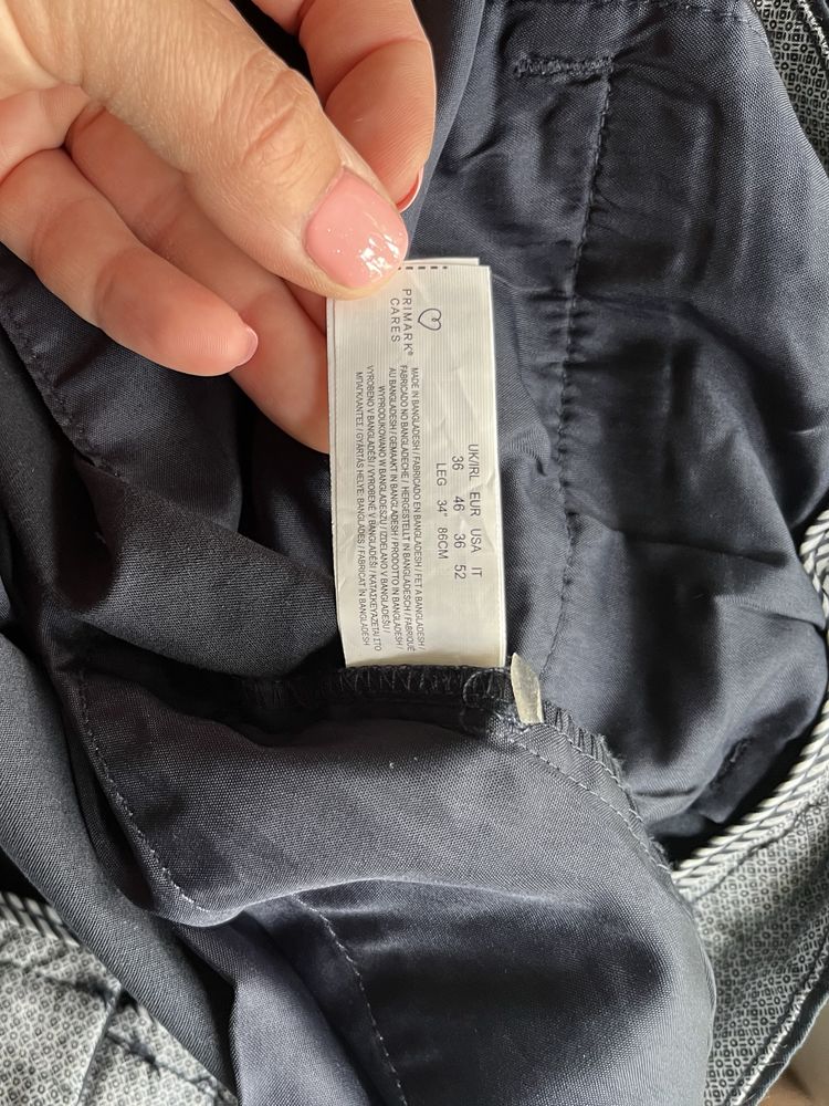 Męskie spodnie chino Primark rozmiar W36L34