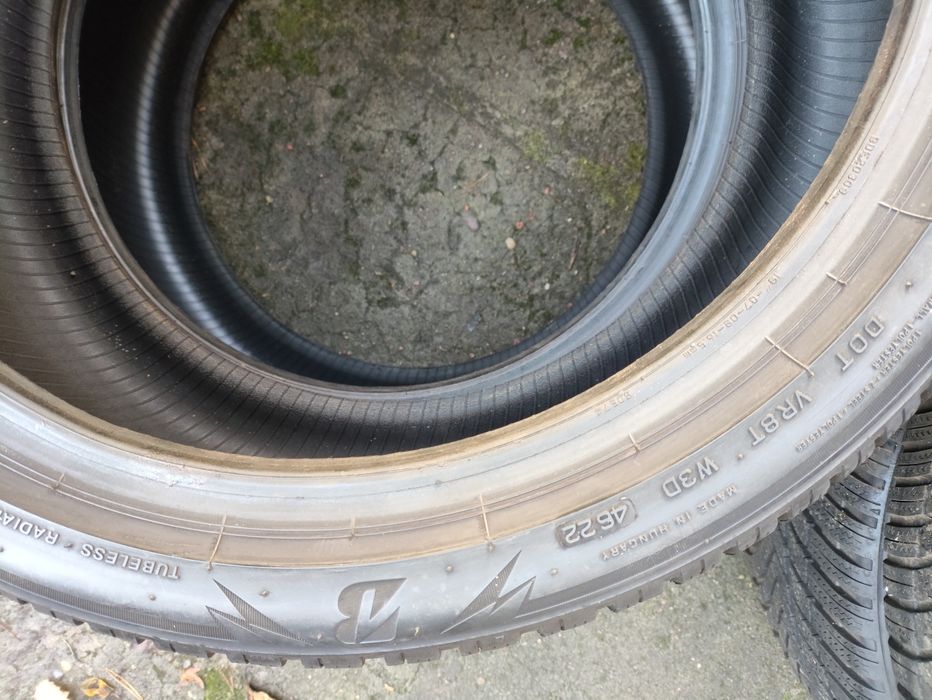 Opony zimowe Bridgestone 2 x 245/40/19 i 2 x 275/35/19, 2022r, 6,5mm