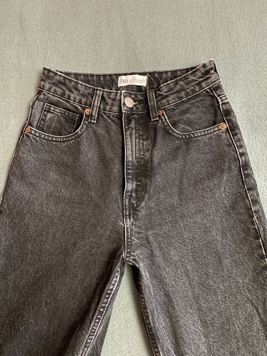 Джинси в ідеальному стані від Zara.