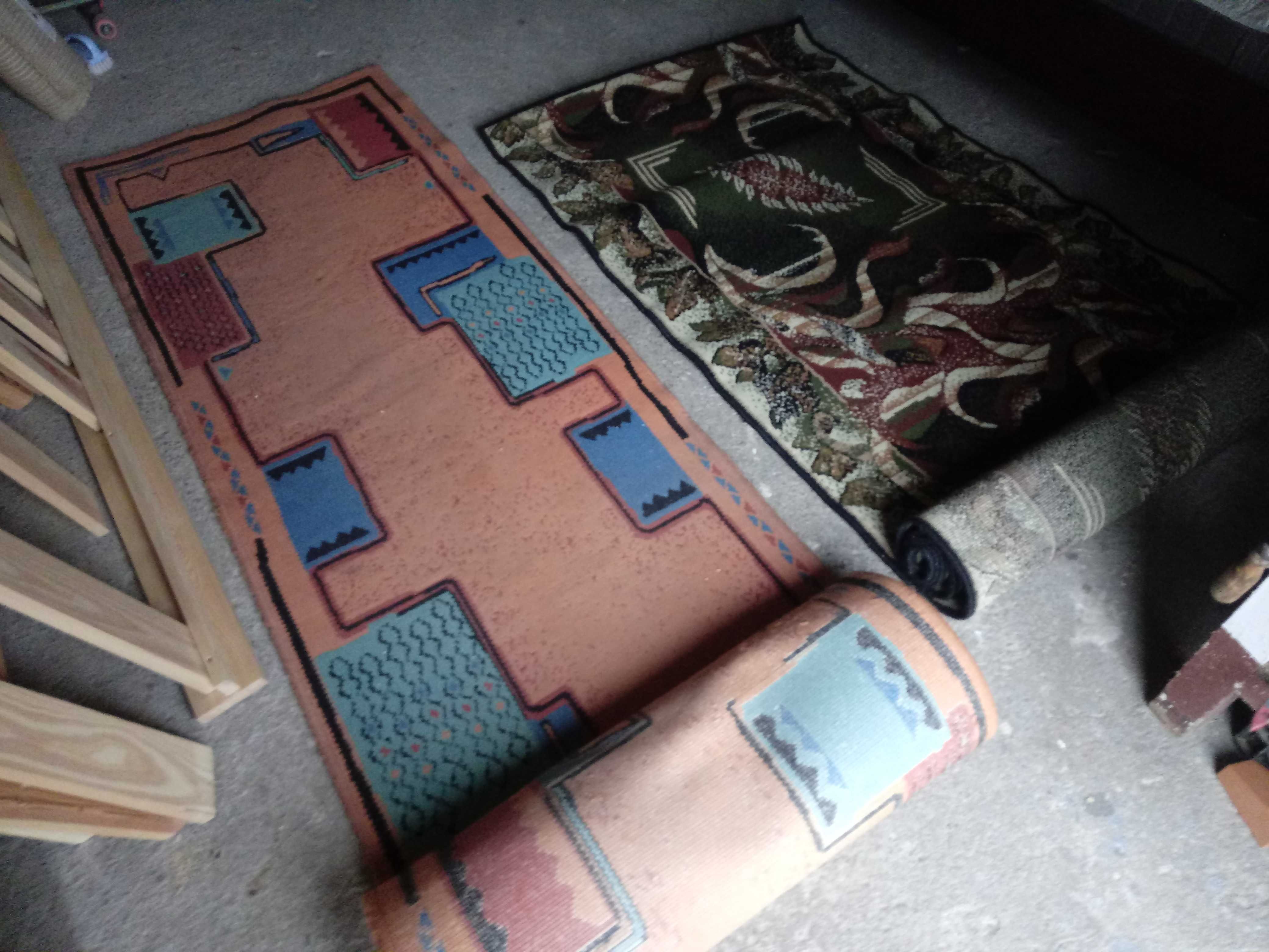 Dywan,dywanik chodnik stan bardzo dobry-kilka sztuk