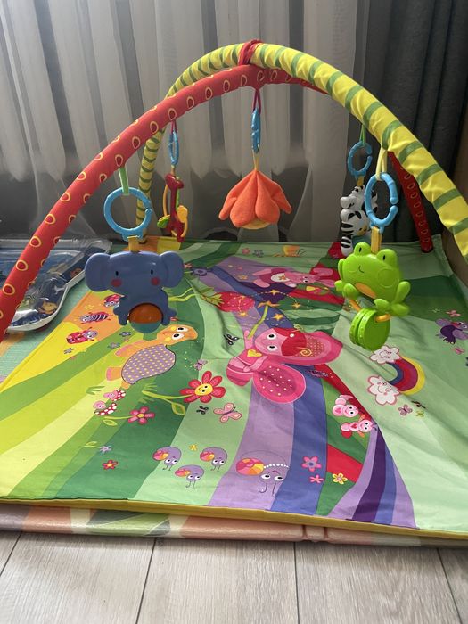 Розвиваючий килимок