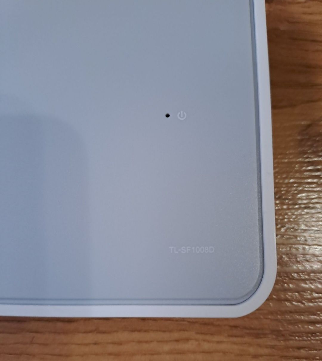 Комутатор TP-LINK TL-SF1008D (новий)