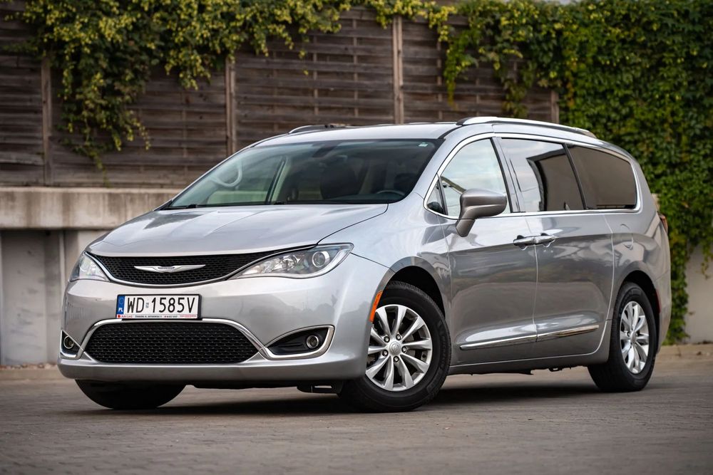 Chrysler Pacifica Touring L 3.6 Ładna Zadbana 7 osobowa