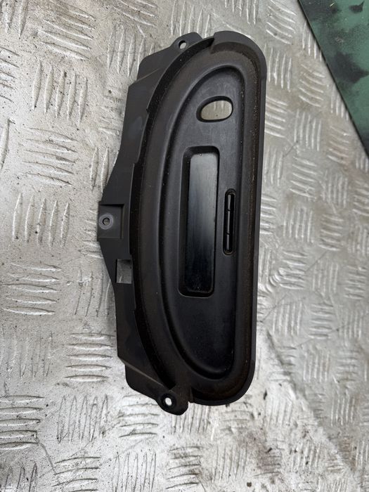 дисплей zegarek renault scenic i p8200028364a