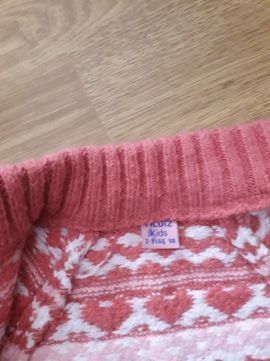 Продаю кофту на девочку