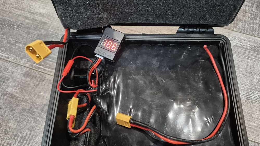 Stacja zasilania 12v 72Ah