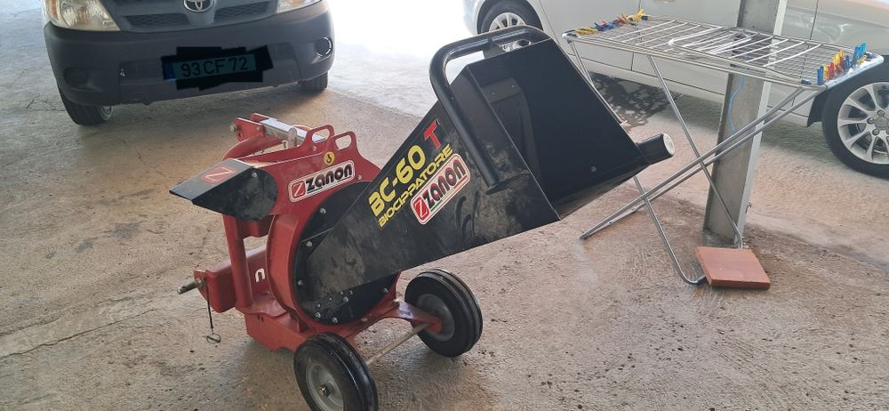 Bio triturador em bom estado