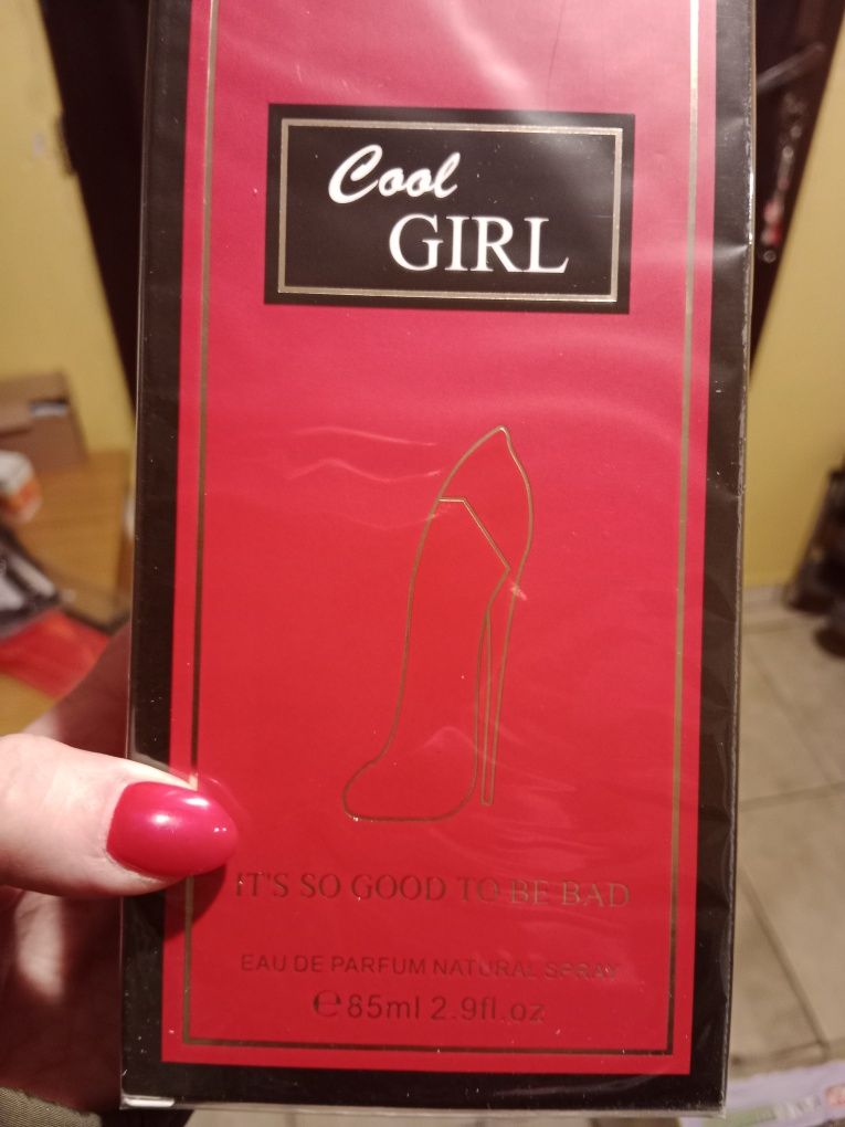Perfum damski szpilka czerwona