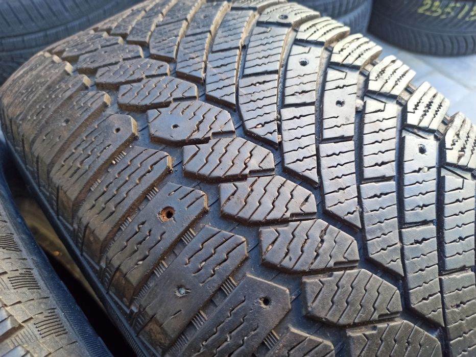 Зимняя резина 265/60 R18 Continental Viking