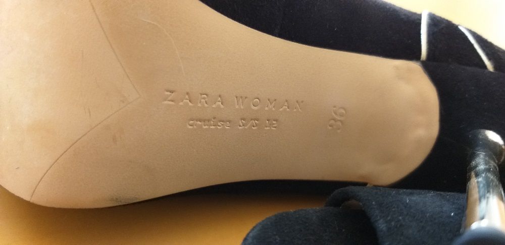 Sapatos compensados Zara