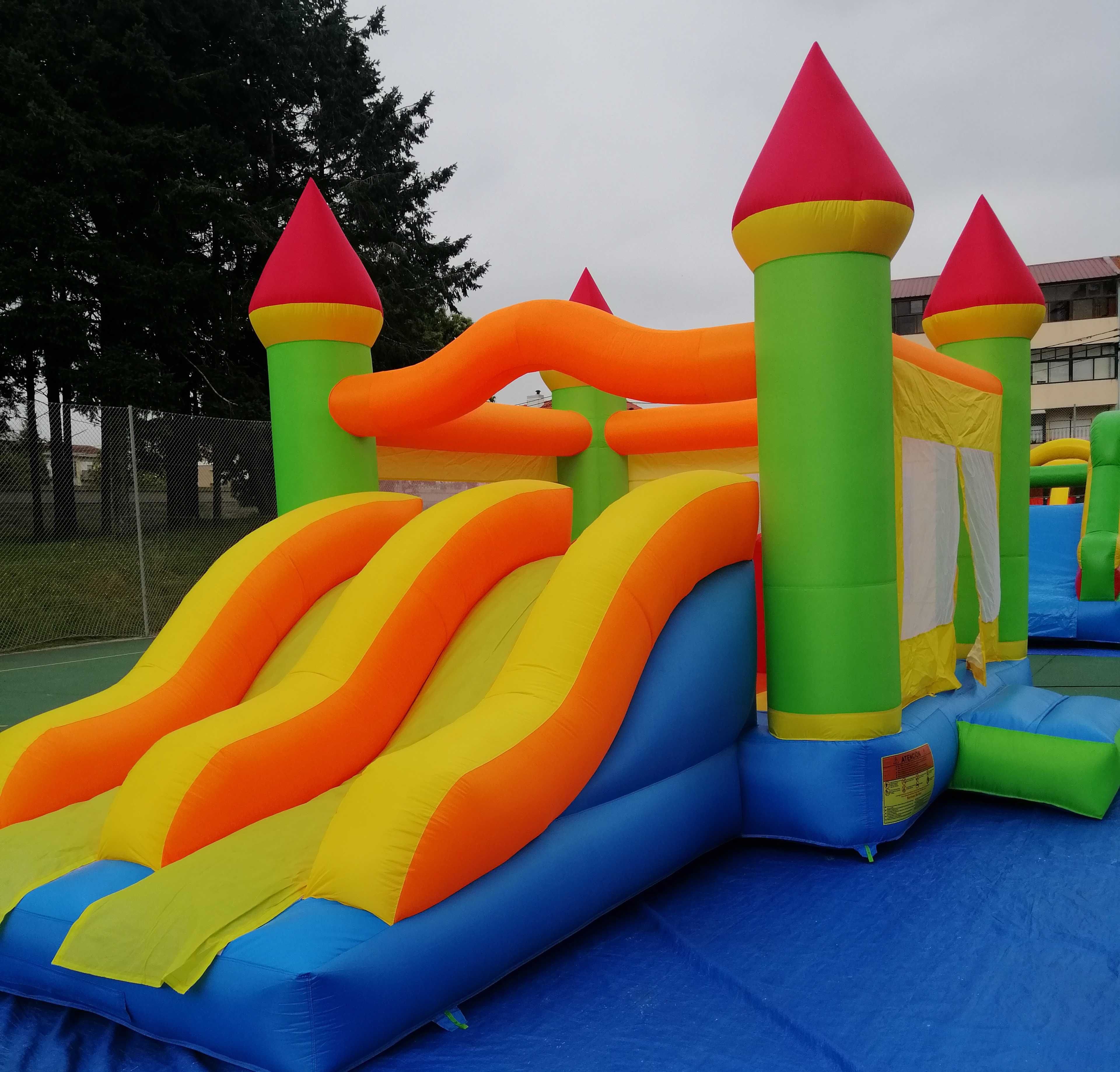 Venda Insuflável Mega Castelo - Usado
