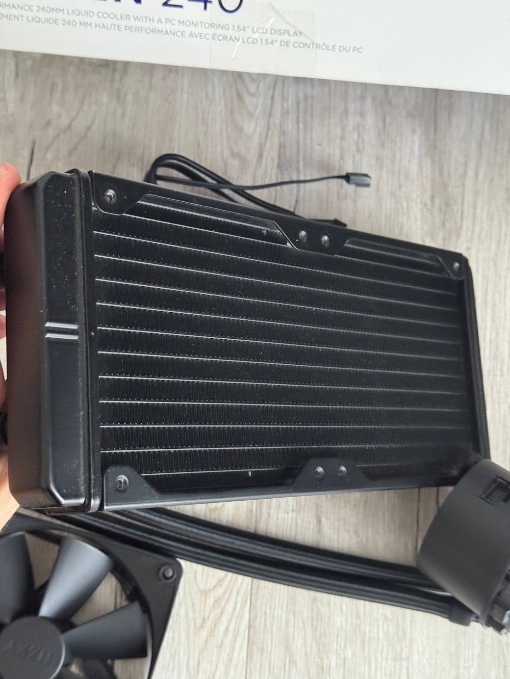 Система рідинного охолодження NZXT Kraken 240 LCD (RL-KN240-B1)