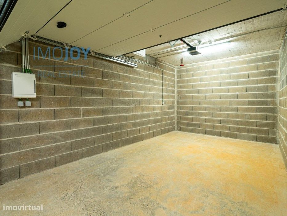 Garagem Box para Venda no Centro de Portimão