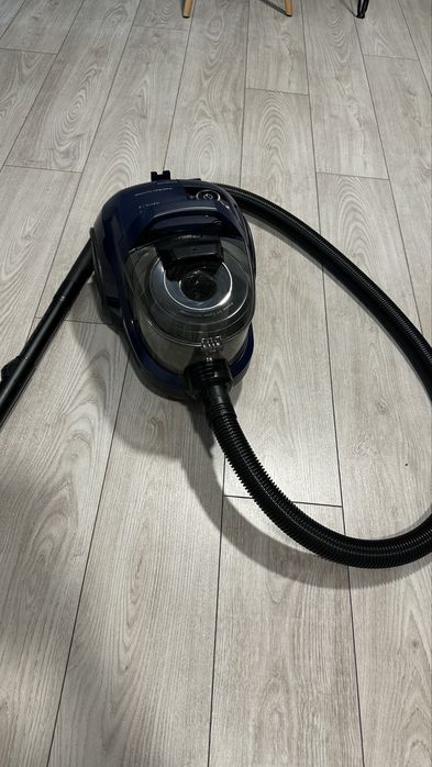 Пилосос Bosch Serie 4