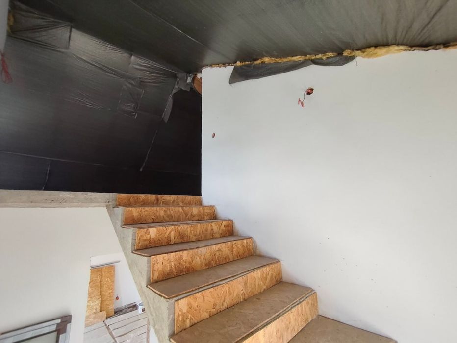 Продаж Чудового будинку по вул. Микулинецькій