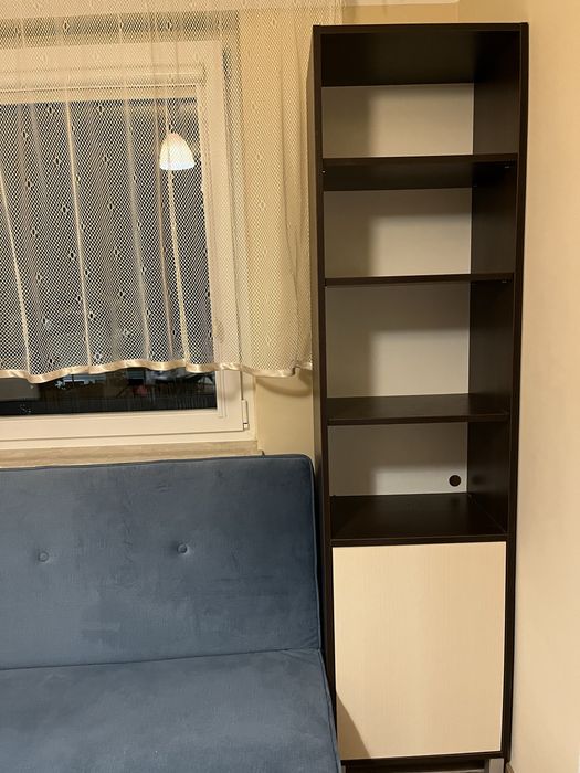 Regał z półkami/ szafka